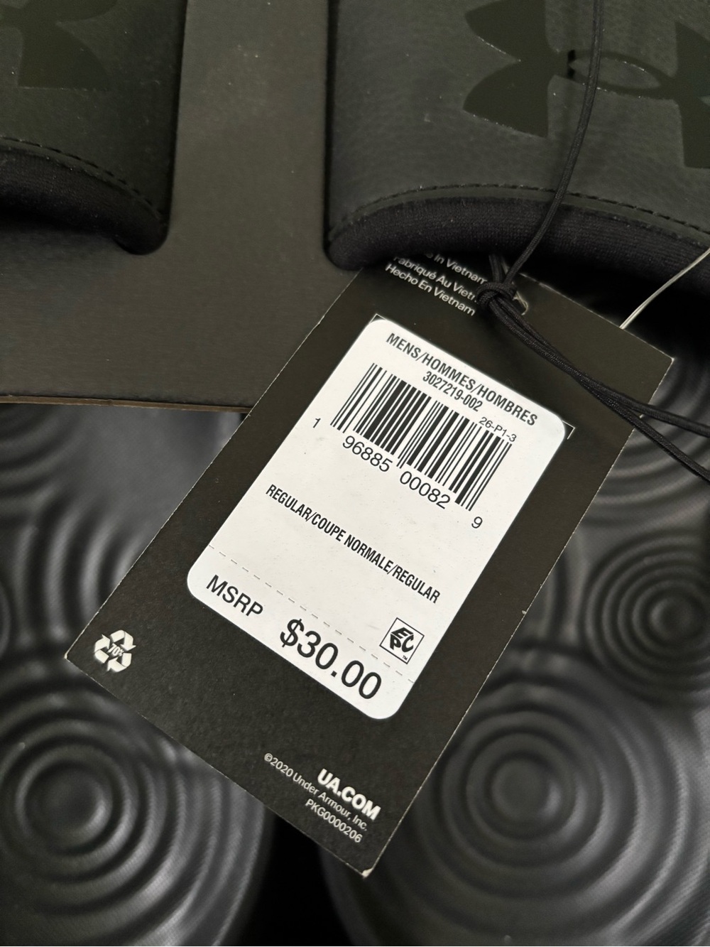 Under Armour Men’s Black Slide Sandals - Picture 4 of 5